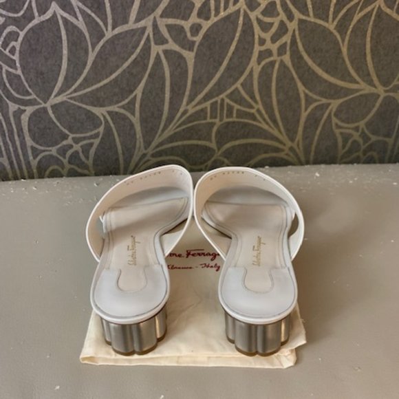 Salvatore Ferragamo White Sandals - Size 7 - Picture 3 of 5